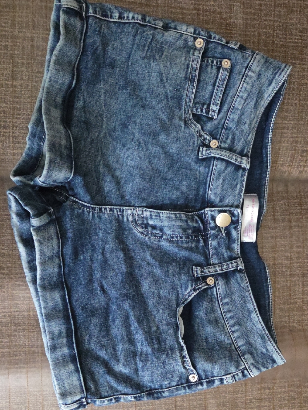 No Boundaries Dark Blue Denim Roll-Hem Women's Shorts